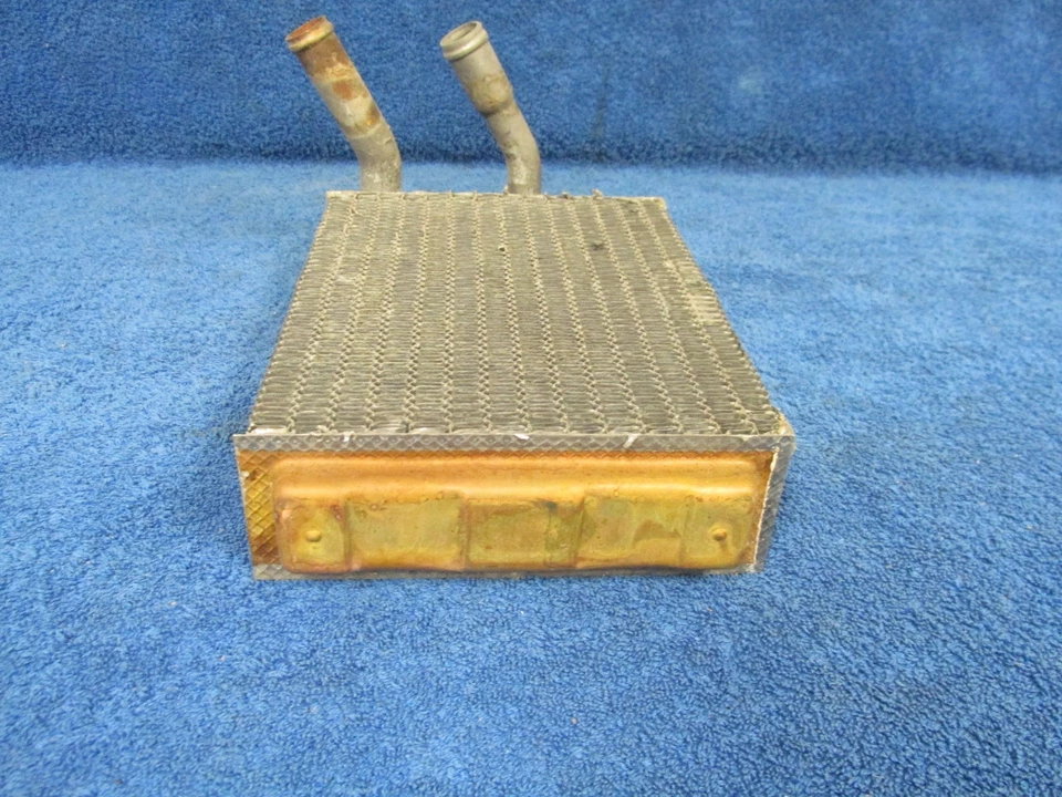 Ford Pinto 1980 Mercury Bobcat núcleo térmico nos 216 Foto 4 de 4