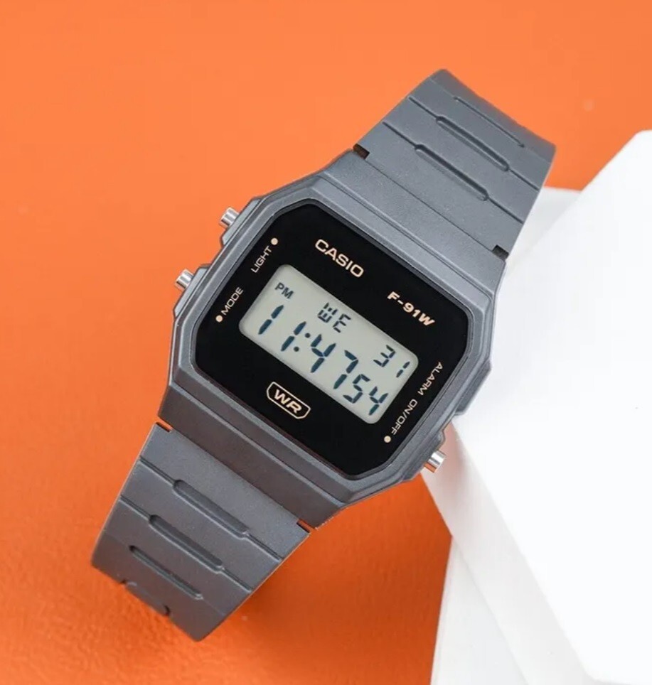 Casio F-91WB-8A POP Gris Resina Peso Ligero Delgado Digital Unisex Juvenil Re...