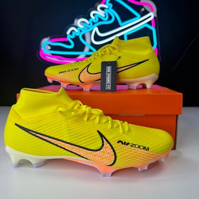 ミ*ア様 鹿島アントラーズ在籍時 Nike Mercurial サイン入り シュ ミ*ア様 鹿島アントラーズ在籍時 Nike Mercurial サイン入り シュ
