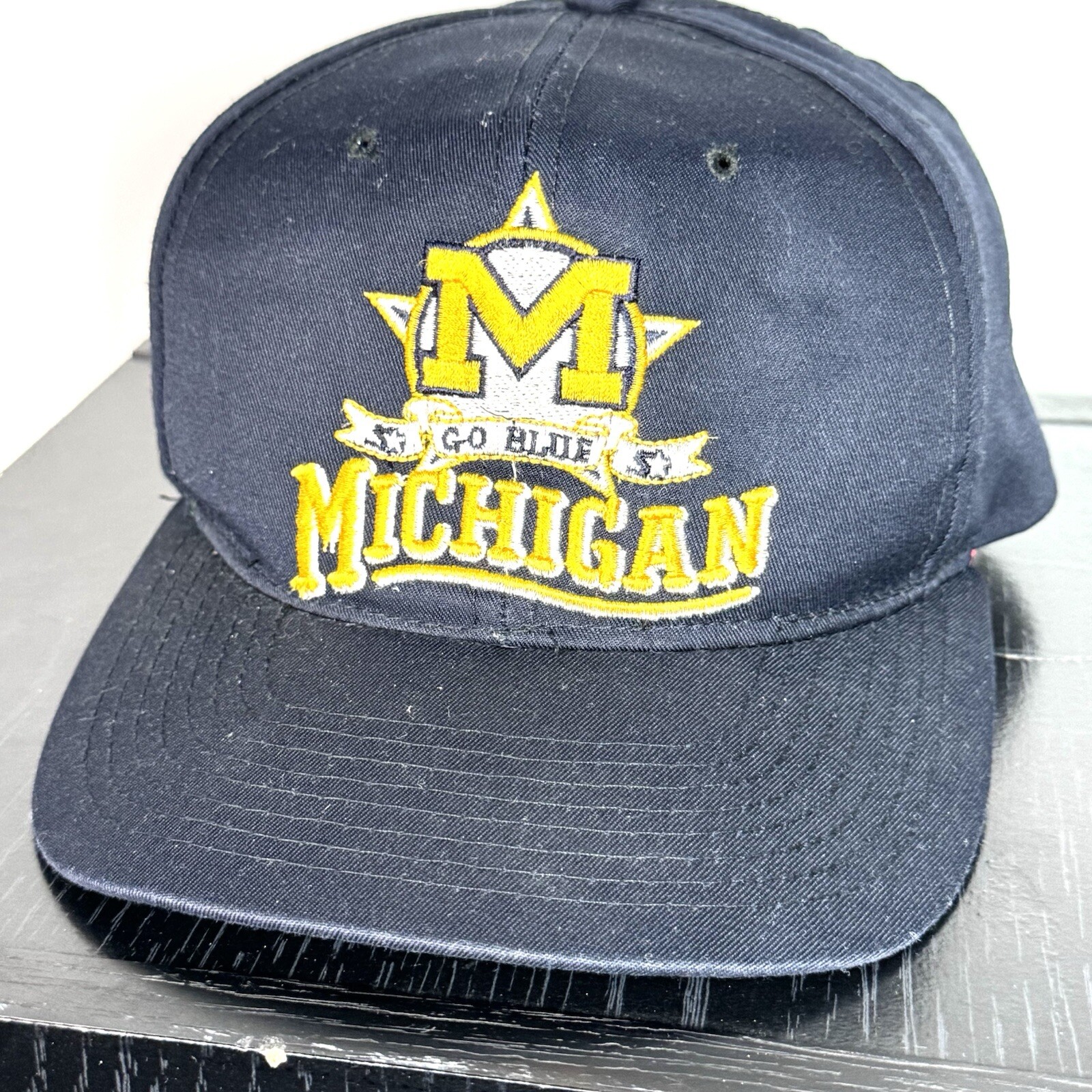 Vintage 90s Michigan Wolverines NCAA 3D Embroidered Snapback Cap