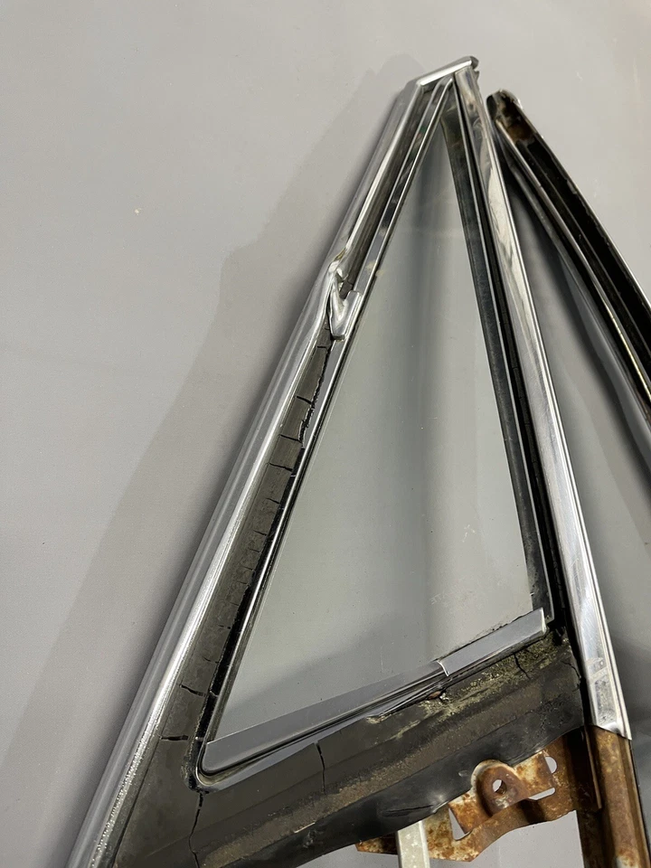 1965-1968 Impala Cadillac Fleetwood Buick Electra 4 Door Vent Window Glass Frame - Image 2 of 4