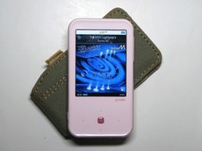 Iriver s100 8GB Pink MP3 and FLAC Lossless Player