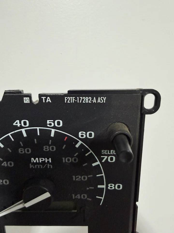 Ford Bronco 1992 1996 PSOM velocímetro F150 F250 F350 F2TF-10E853-AE usado 215 k Foto 3 de 4