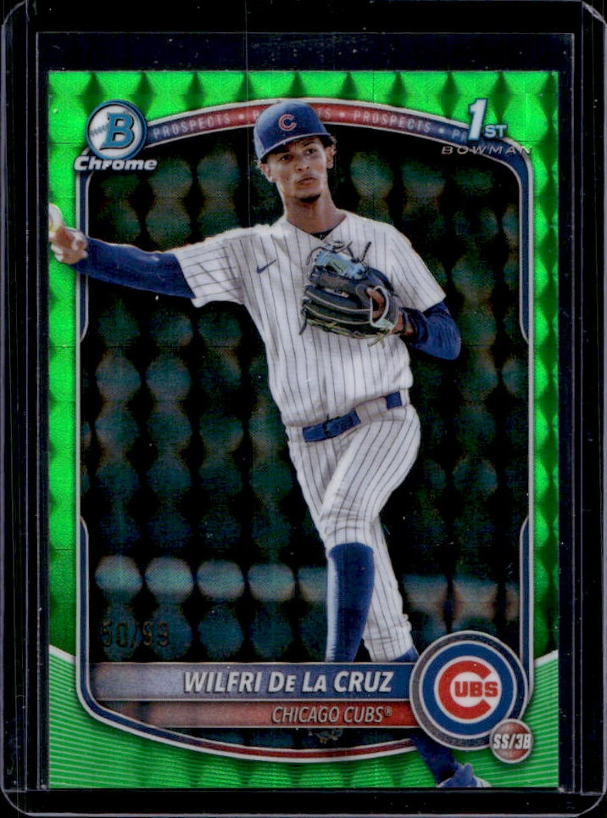 2025 Bowman Chrome Wilfri De La Cruz Green Geometric Refractor 1st Prospect #/99
