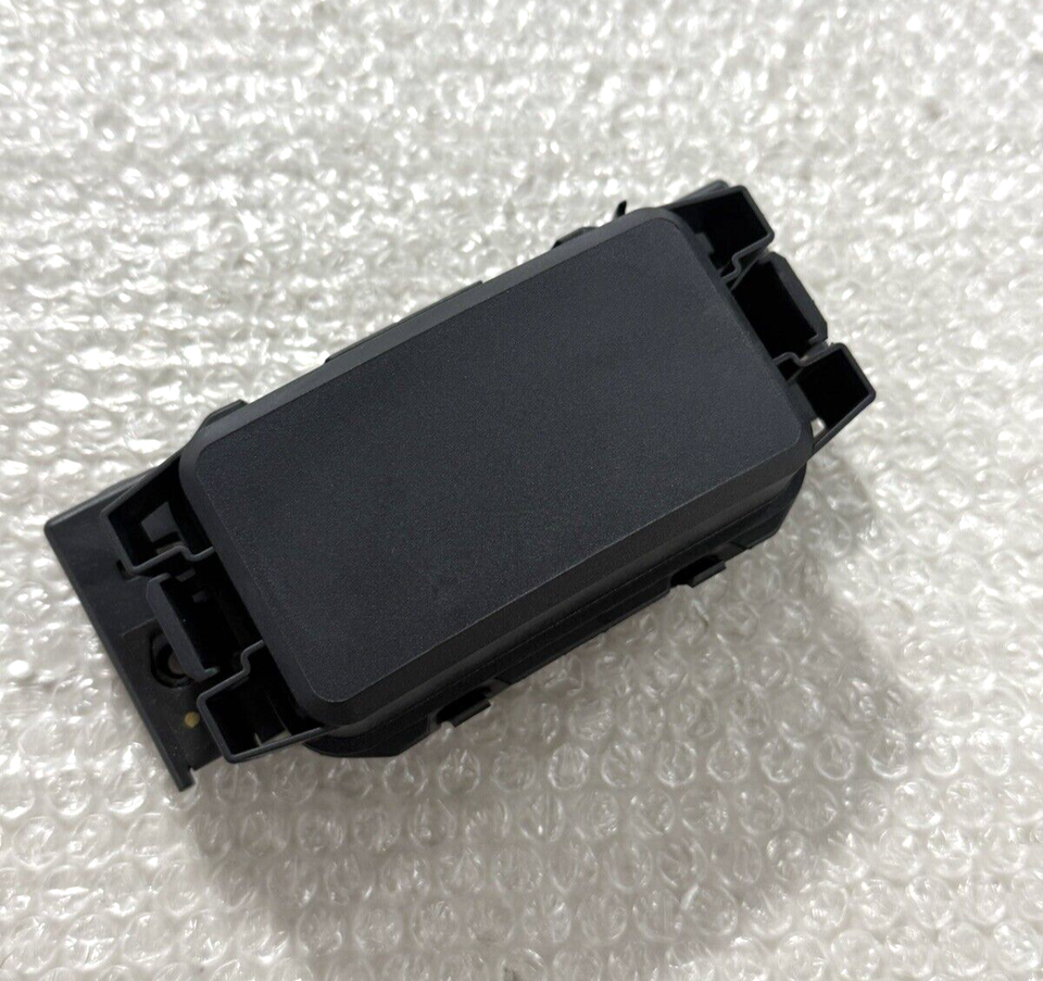 Polaris 72WAY Fusebox w/ 4014047 COVER RZR Ranger Sportsman (GENUINE ...