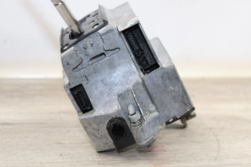 03/12 MERCEDES R230 SL550 SL600 SL55 地板变速器 GEAR SHIFT SELECTOR 盒 原始设备制造商 — 第 3/4 张图片