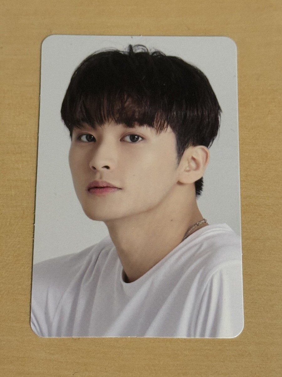 Official Mark Lee Photocard NCT 127 Season's Greetings 2022 Pizza