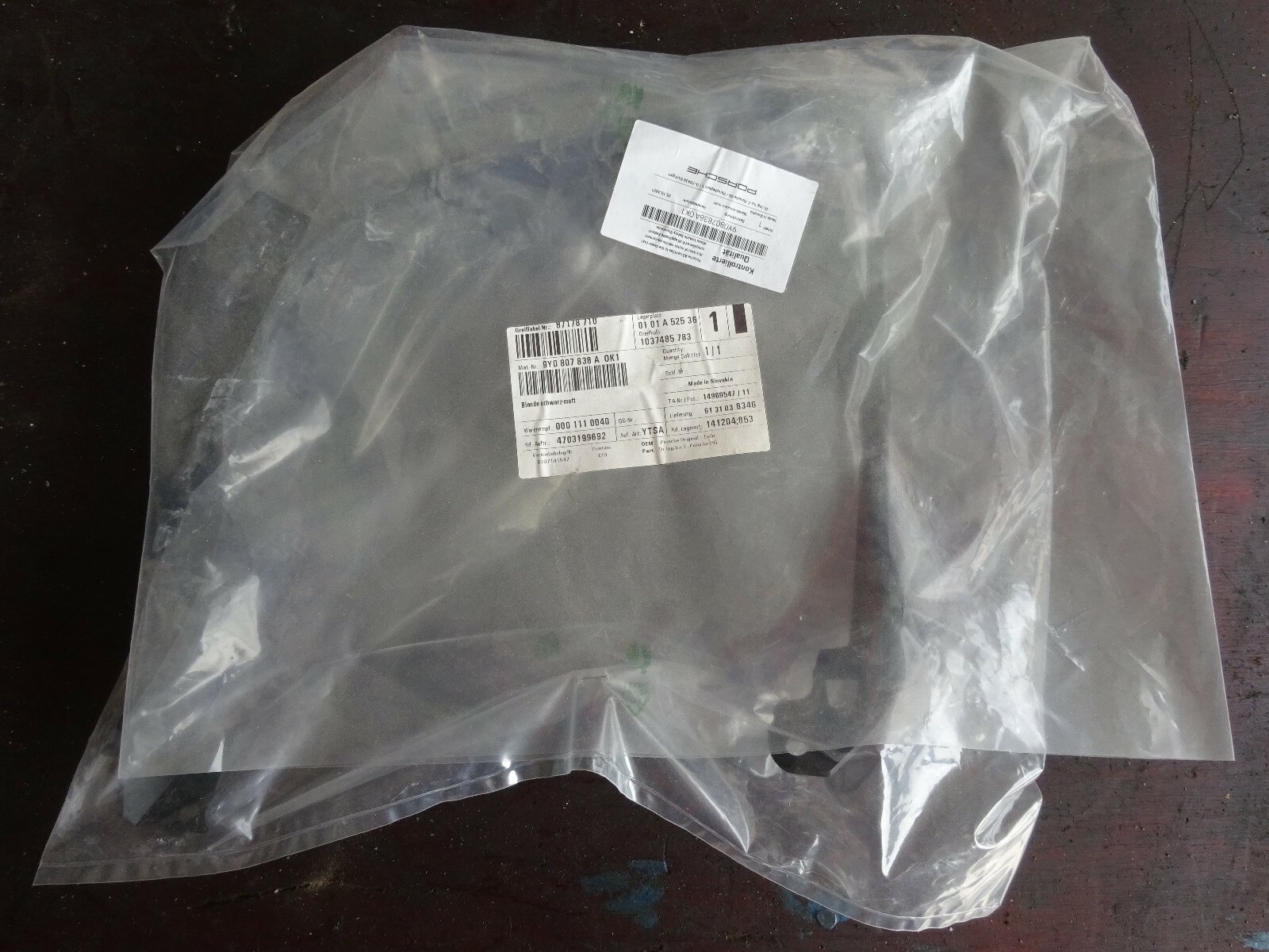 9Y0807838A Genuine Interior trim FOR Porsche Cayenne 2013 #1274476 PIAA ホーンボタン当時物希少ゴールドモモナルディニスモ