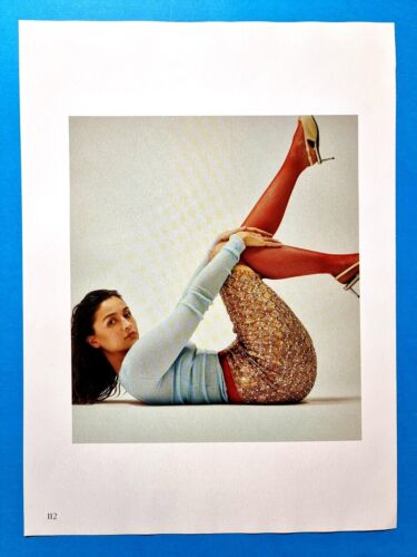 Magazine 2 Page Print AD -Women FASHION Footwear Tights Long Legs  Heels Shoes - Afbeelding 1 van 2