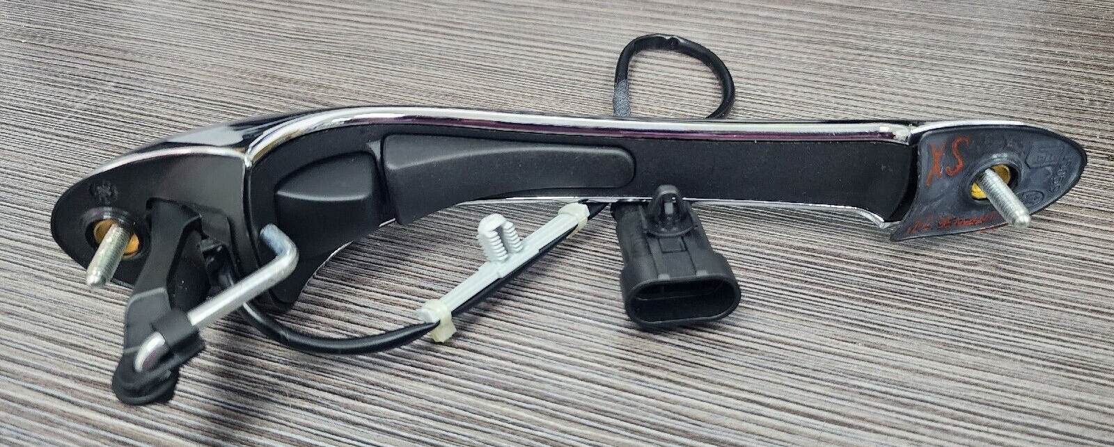 Maserati Quattroporte, GranTurismo LH Front Outer Door Handle, New, P/N 69287700