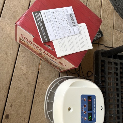 Harris Farms Nurture Right 360 Digital Egg Incubator w/ Built-In Candler