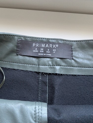 Pistachio Green Faux Leather Skirt - Picture 2 of 5