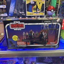 Hasbro Star Wars Carbon Freezing Chamber Vintage Collection Playset - E9596