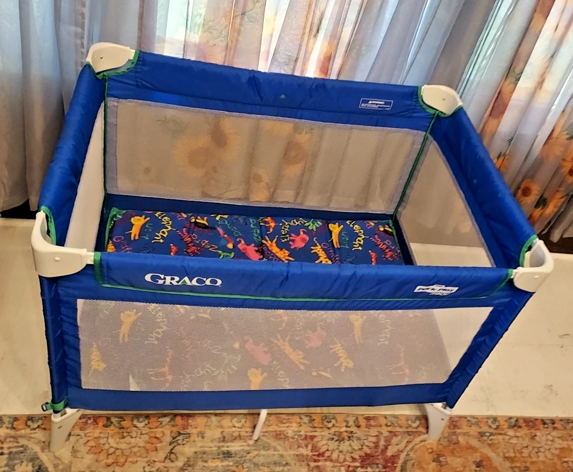 baby playard graco pack n play navy blue