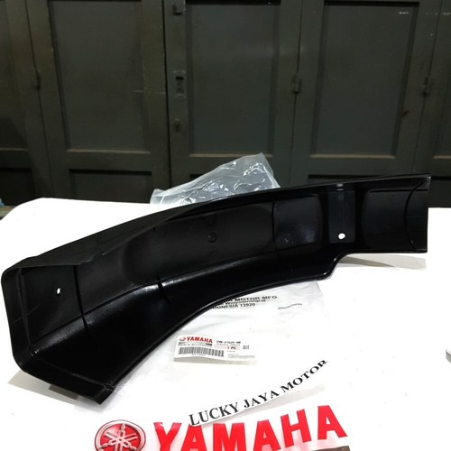 Original Yamaha RX-King RXK RX 135 Rear Underneath Mud Guard 29N-F1629-00 - Picture 2 of 6