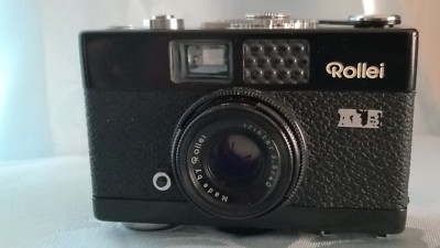 Appareil photo argentique compact Rollei B35 boîtier noir F01098