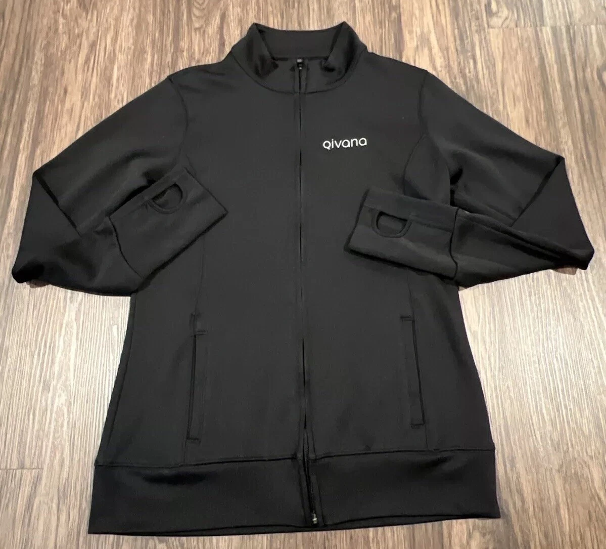 alo-yoga pullover zip up logo sweater