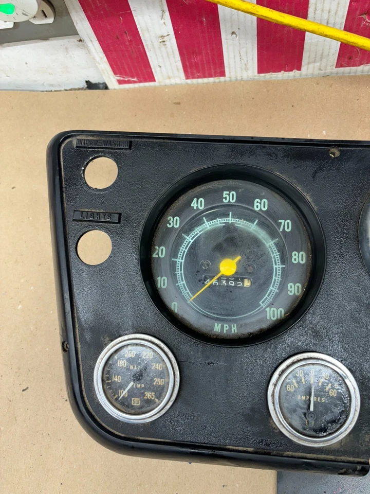 1967 68 70 72 CHEVROLET GMC C10 K10 K5 SPEEDOMETER GAUGE CLUSTER PROJECT TACH SW - Image 2 of 4