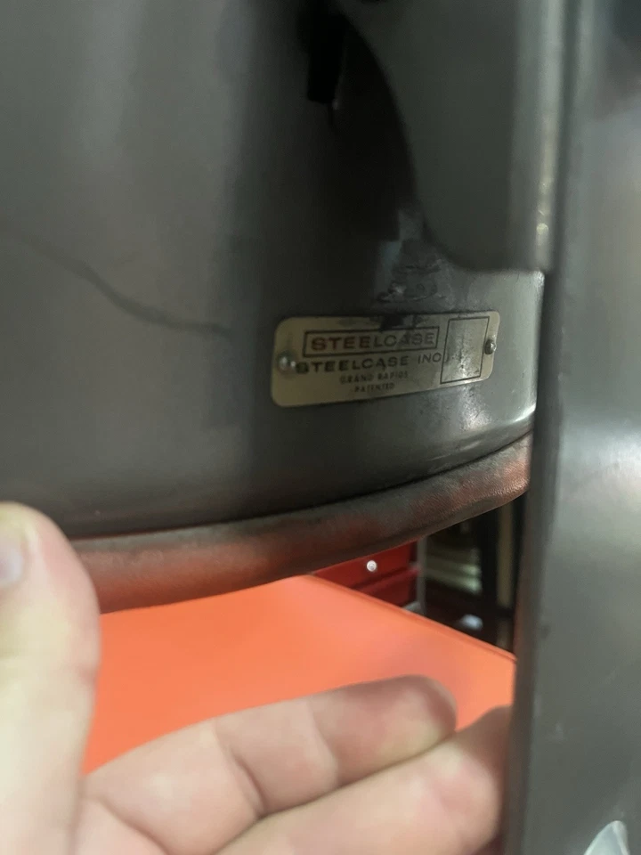 Steelcase Inc 1960s Orange Swivel Metal Office Chair. Mid Century Modern - Image 4 of 4