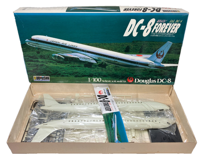 JAL DC-8 ネクタイピン McDonnell Douglas DC-8 Doyusha 1/100 Mcdonnell Douglas DC-8 Forever JAL Vintage Plastic