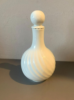 Vintage Keramik Karaffe mit Stopfen, Swirl Design, Belleek Irish Porzellan?