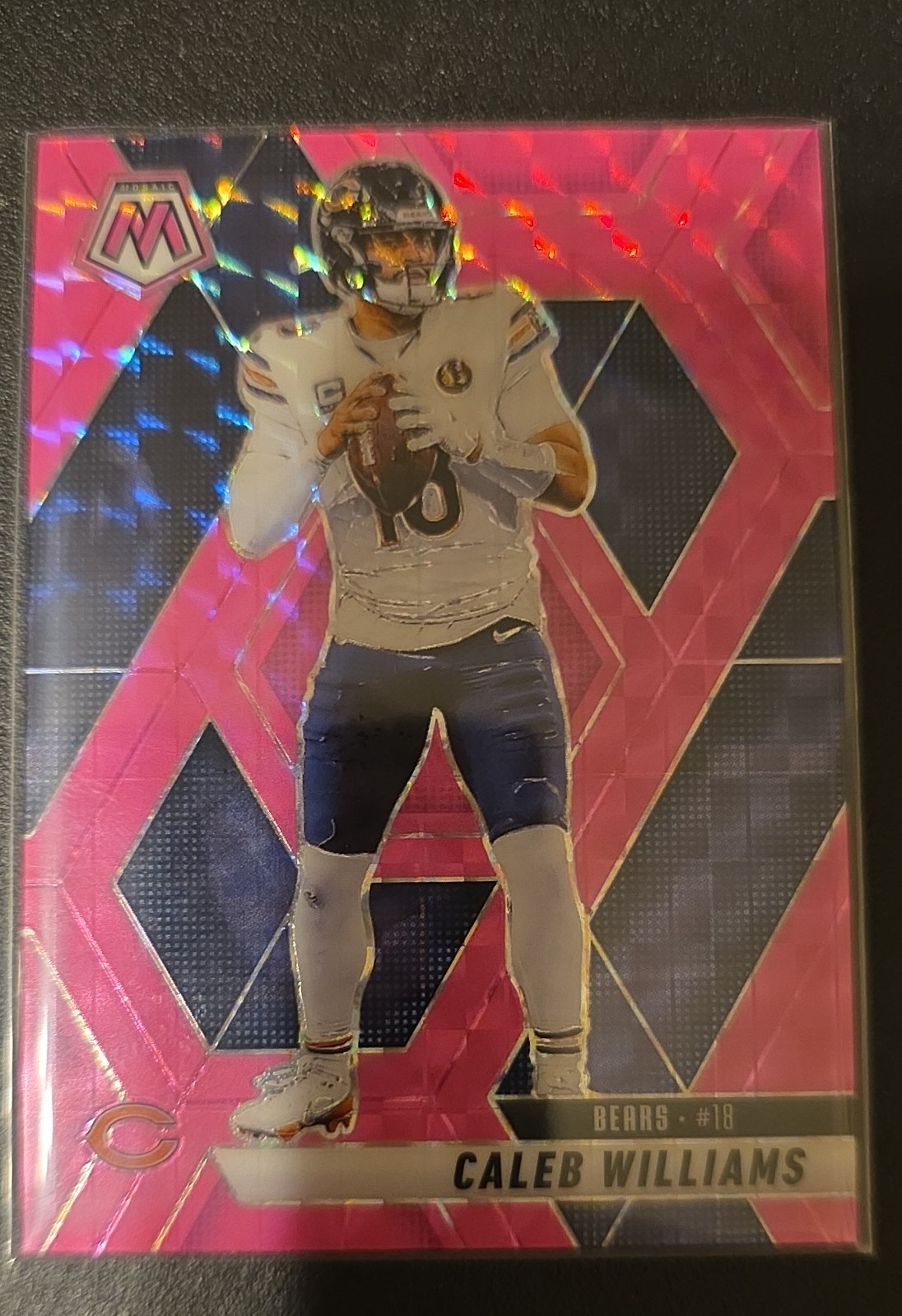 2025 Panini Mosaic Pink Flourescent #22 Caleb Williams 1/10 Bookend