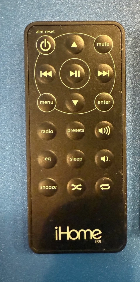 iHome iP9 iPodDocking Station Reloj AM FM Radio con Fuente Pwr y Control Remoto Foto 4 de 4