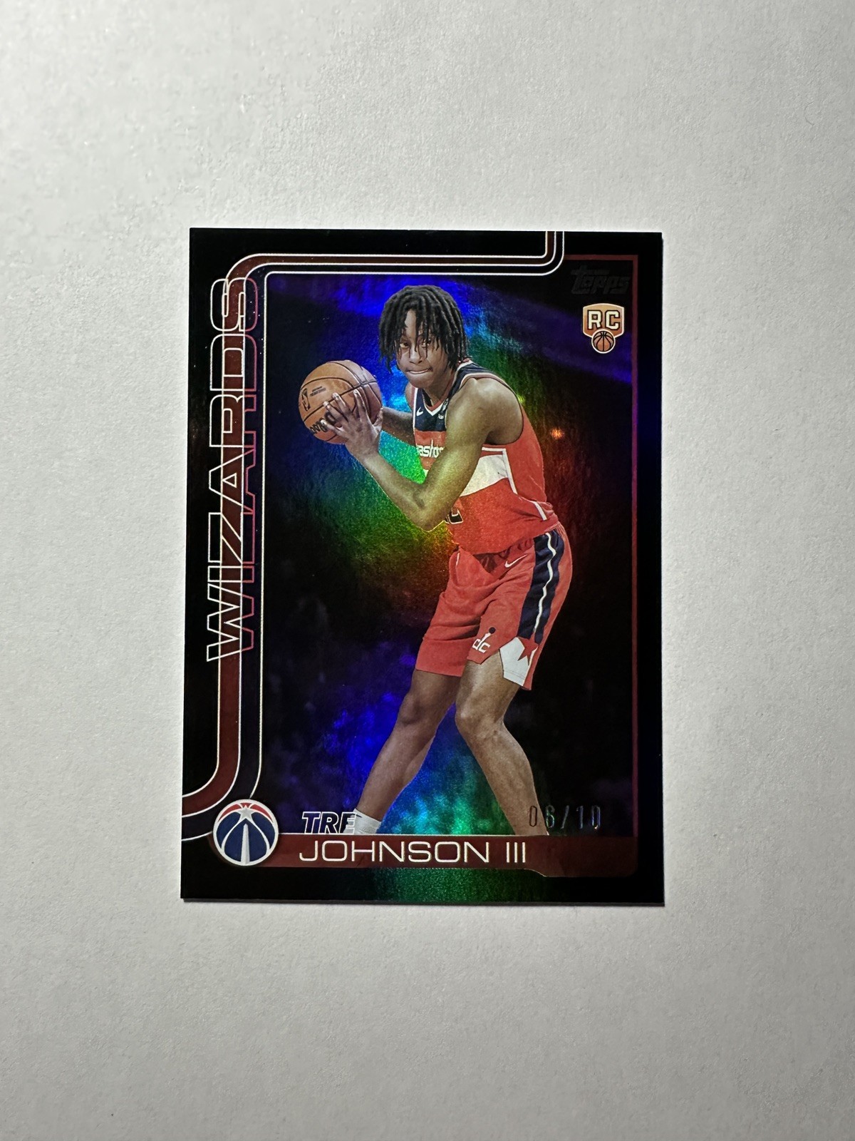 Tre Johnson III 2025-26 Topps #206 Rookie Black Holofoil 6/10