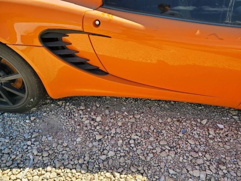 2005 Lotus Elise OEM Right Body Vent Has Damage