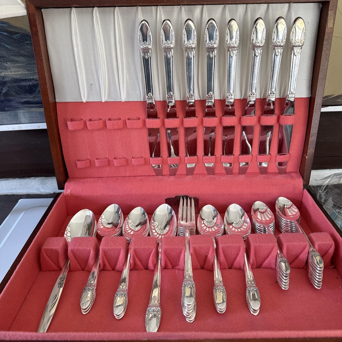 1847 Rogers Bros First Love Set Antique US Silver-Plated Flatware