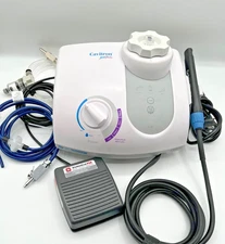 Dentsply Cavitron JET Plus Gen 137 S/N:06963 (wired foot control)