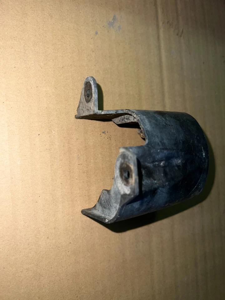 2000-2001 Polaris Magnum 325 OEM Rear Brake Line Guard 5411653 - Image 3 of 3