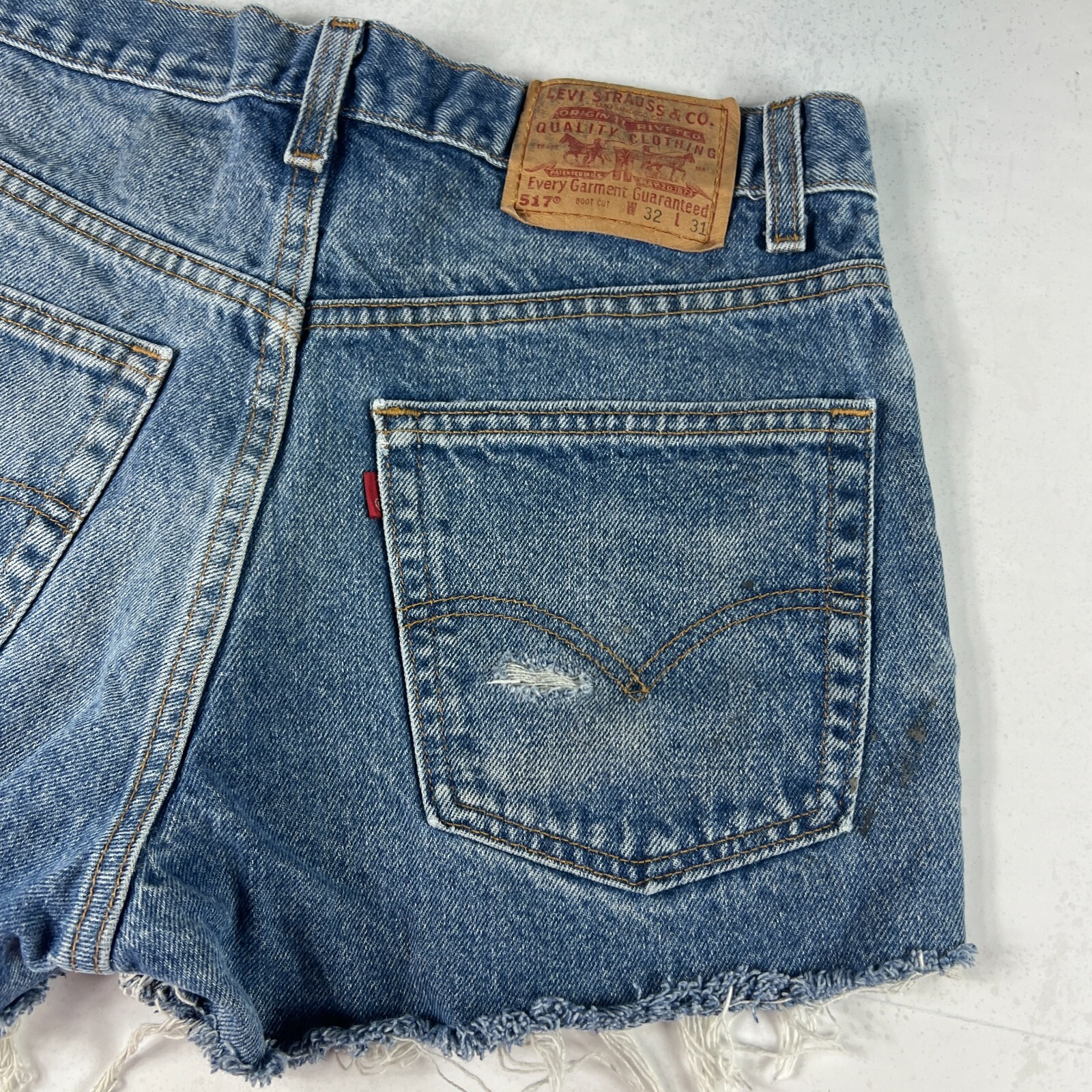 VTG 90s Levi's Jean Shorts Mens 30* 517 Blue Cut Off Thrashed Denim Jorts Tag 32