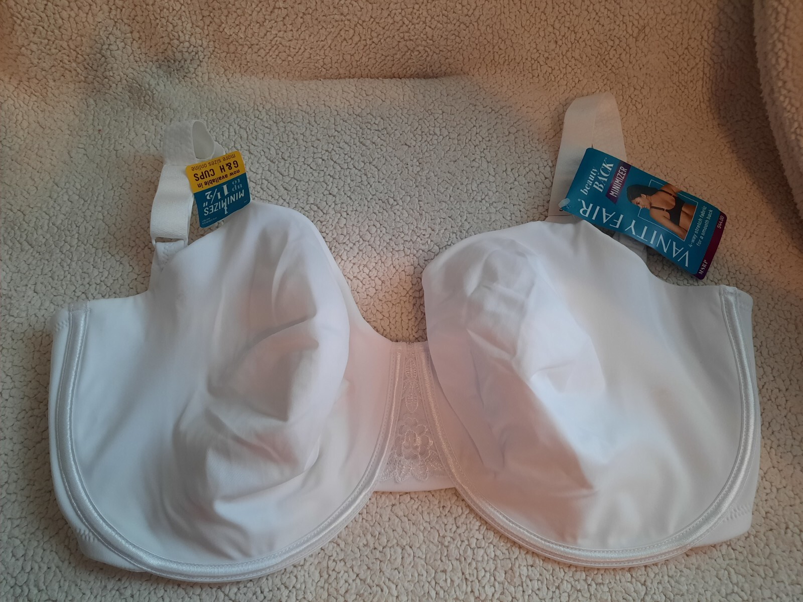 Vanity Fair Women's Beauty Back Underwire Bra size 38H New with Tags