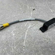 NEW TURCK RS 4.23T-0.2 CABLE W/ SENTROL 115-6Y-0.75C2 MAGNETIC INTERLOCK SWITCH