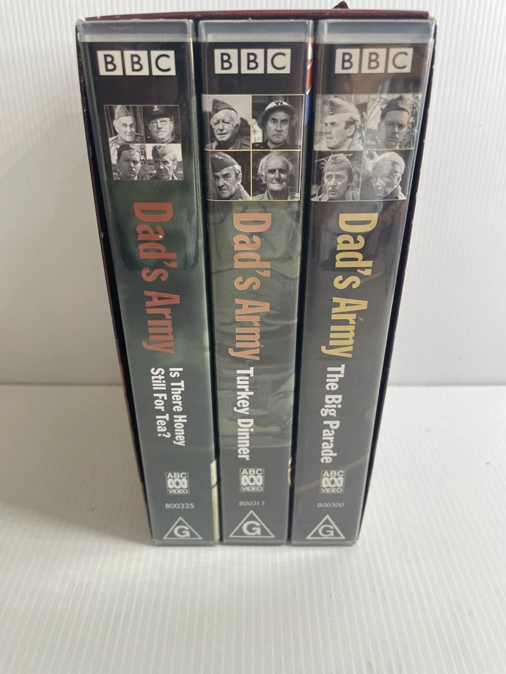 Dad’s Army 3 VHS Box set Collectors Edition Vol 2. BBC ABC 2001 12 Episodes VG+ - Image 2 of 4