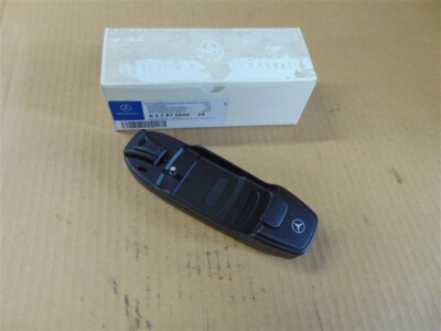 Brand New Phone Bracket For Sony Ericsson K750i Genuine Mercedes - B67875860