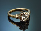 VINTAGE DIAMANT SOLITÄR RING MIT 0,7 CT BRILLANT GEARBEITET AUS GOLD 585 UM 1950