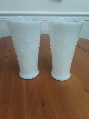 Vtg Anchor Hocking Milk Glass Pearls and Tears Table Vases 7.25in Tall-Lot Of 2