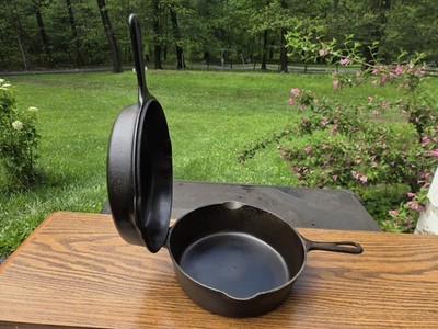 Griswold Cast Iron #80 Small Logo Hinged Double Skillet 1103A Top 1102B Bottom