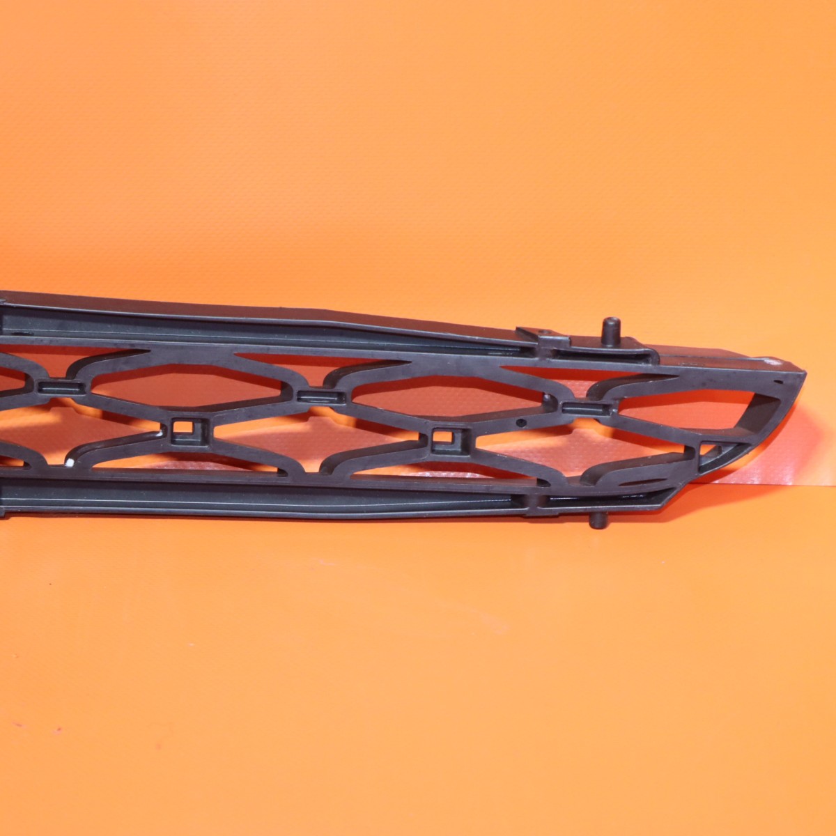 Rolls-Royce Phantom 2024-2026 Front Left Air intake grille P/N 51747486177