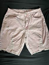Junior Girls 13/31 Celebrity Pink Frayed Hem High Rise Bermuda Pink Shorts