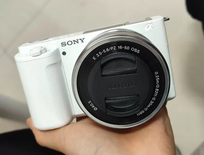 Sony ZV-E10 24.2MP APS-C 4K Video Mirrorless Digital Camera w/ 16-50mm Lens Kits