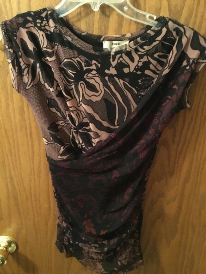 Fuzzi Italia RARO Agotado Rosa Negro Acanalado Tul Malla Top y Falda Vestido Midi Pequeño Foto 2 de 4