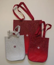 NEW LOT of 3 Lululemon Reusable Shopping Bag 1-large, 2-small  Holiday 