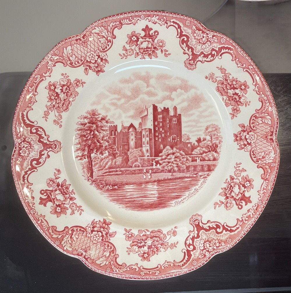 Johnson Bros “Old Britain Castles”10” Pink Red Dinner Plate,Scalloped Edges, VGC