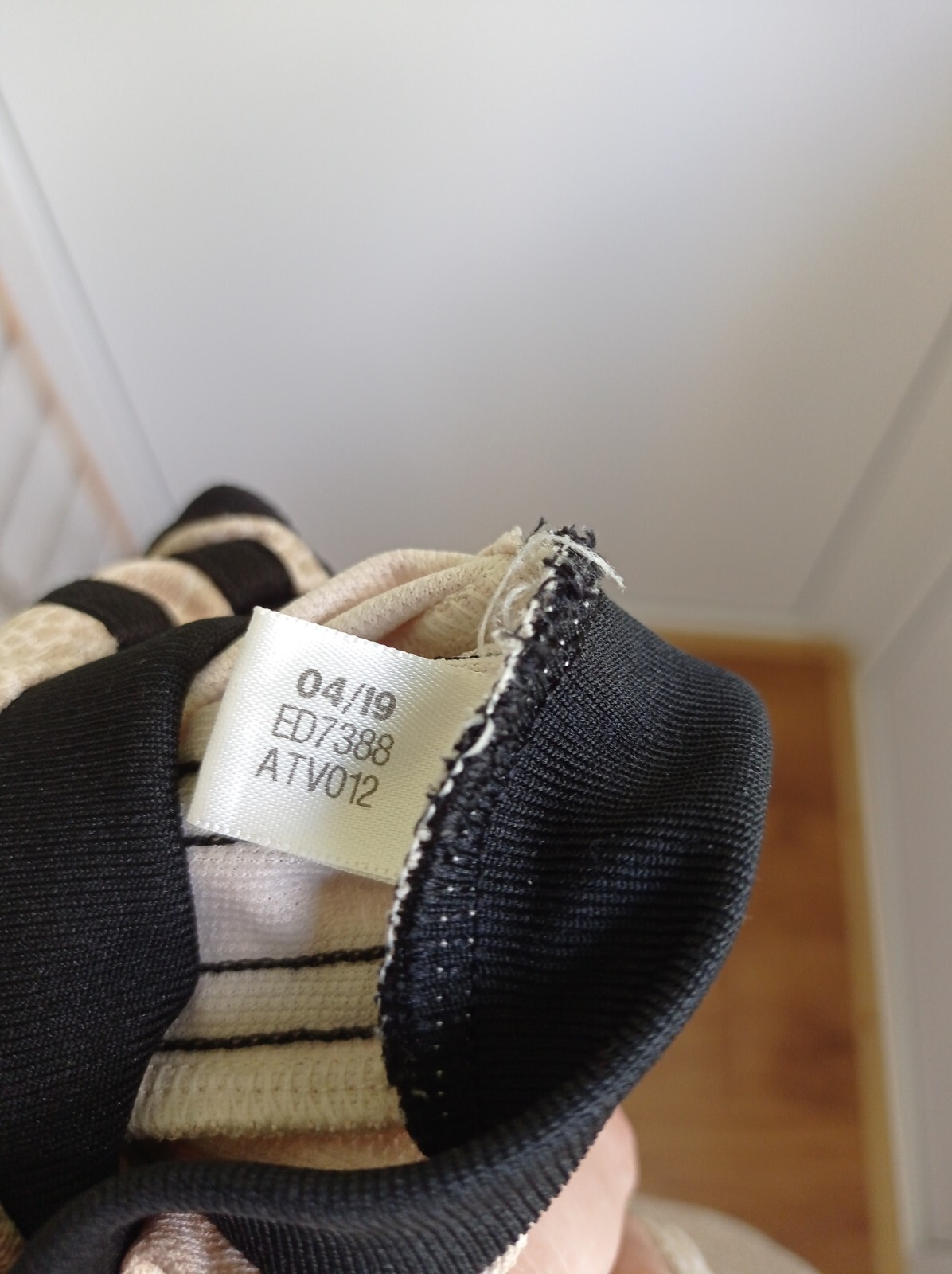  2019 2020 Manchester United Adidas Away Kit Soccer Jersey Shirt Size S Small thumbnail 5