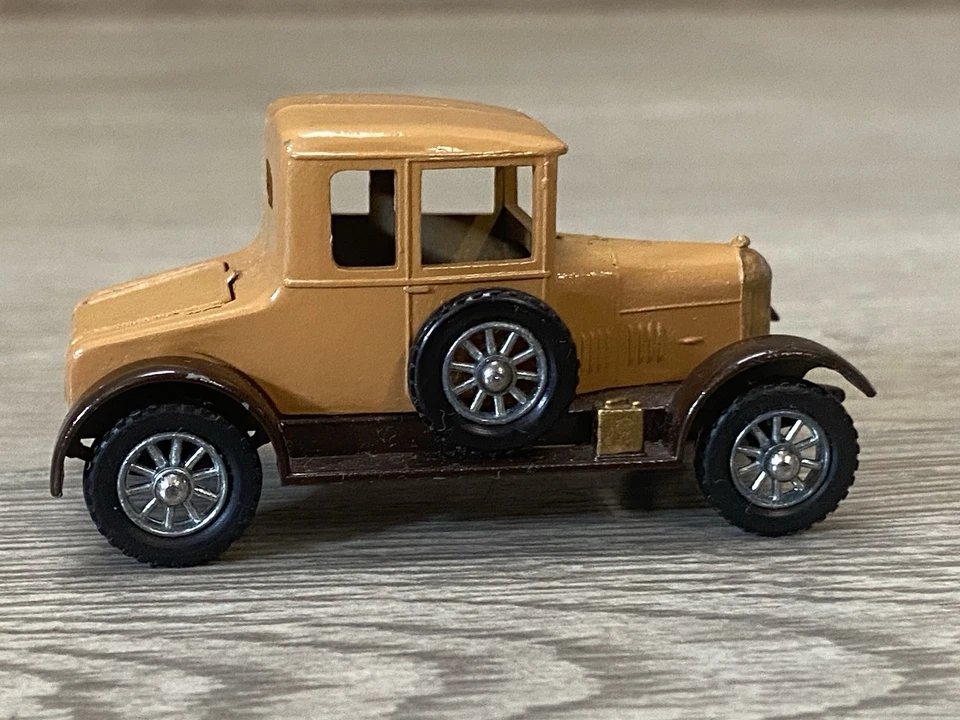 Caja de cerillas vintage Lesney 1926 Morris Cowley Bullnose #8 modelos de antaño Foto 2 de 4