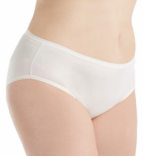 Shadowline 11042P Plus Size Nylon Classics Hipster Panty