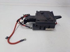 Mercedes-Benz A Klasse W176 Batteriekasten & positiver Batteriestuhl A2465450840 Bj 2013